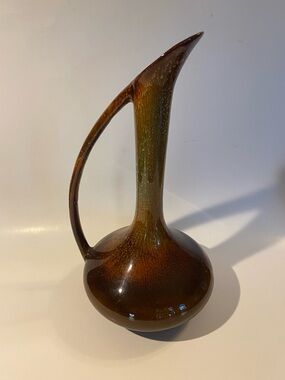Vintage Dryden P
ottery Ewer Vase Hot Springs Arkansas Brown Drip Glaze 11.5"